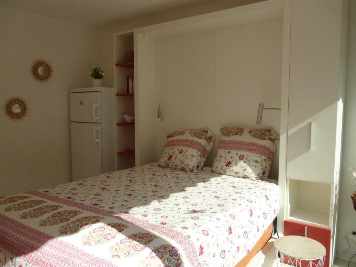 Studio Lumineux Avec Belle Terrasse Sur Espaces Verts, 100M Plage Carnac Luaran gambar